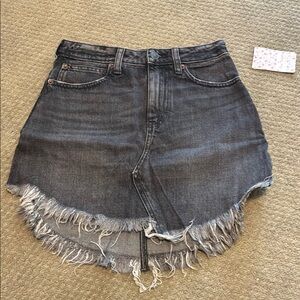 NWT FREE PEOPLE BAILEY DENIM MINI MAVERICK Frayed Hem Skirt